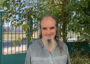 Luis Antonio Lázaro: «Soy un microgranjero de microrganismos que tienen superpoderes»