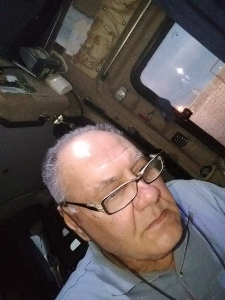 «Yo no fui contagiado por un virus, fui irradiado·». declara Emilio Gallardo, experto en electrónica