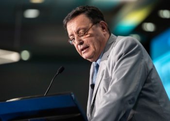 “Durante la pandemia, el 80 por ciento de los médicos se dividió entre corruptos, ignorantes y cobardes”, asegura el doctor Héctor Carvallo.