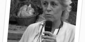 «El agua de mar mejora la hipertensión, la arterioesclerosis, la dermatitis alérgica y el eccema tópico, la rinitis alérgica, osteoporosis…», señala la doctora Teresa Ilari