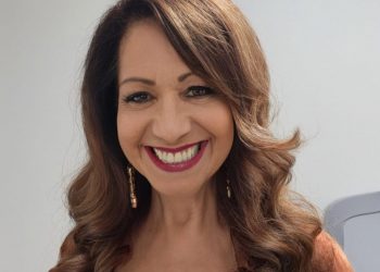 “Estar en paz merece ser premiado y los premios internacionales de la Paz los vamos a lanzar inicialmente en España”, señala Dana Milano, presidenta de la Comisión Mundial para la Paz