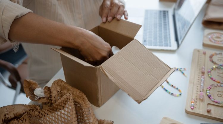 Guía esencial de logística para tu eCommerce en Madrid