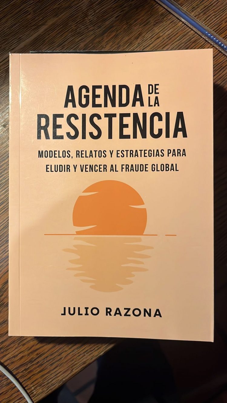 «Solo con la vacunación de niños argentinos las farmacéuticas hacen un negocio de 8000 millones de dólares», calcula el abogado Julio Razona
